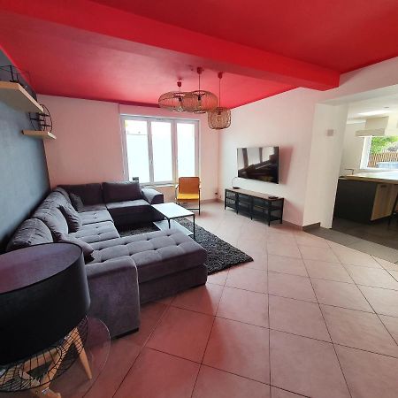 Grande Maison Avec Terrasses Ensoleillees - Large House With Sunny Terraces 敦刻尔克 外观 照片