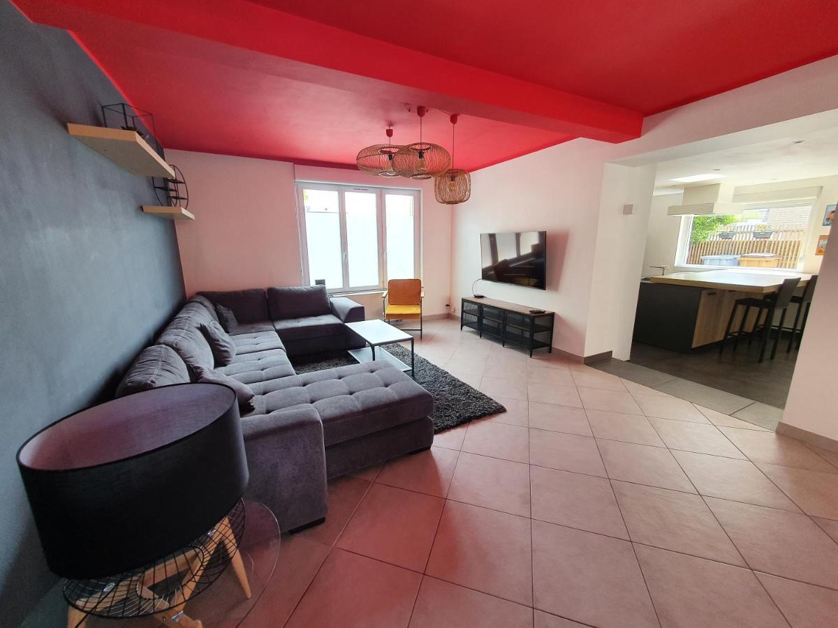 Grande Maison Avec Terrasses Ensoleillees - Large House With Sunny Terraces 敦刻尔克 外观 照片